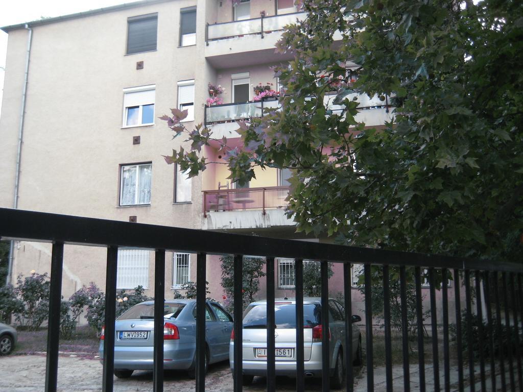 Platán apartman Budapest Camera foto